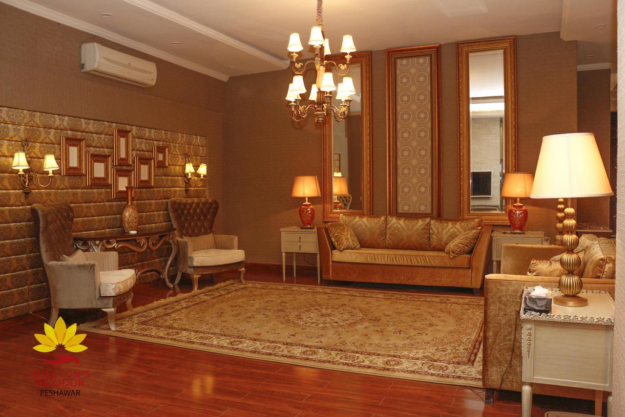 Shelton'S Rezidor Hotel Пешавар Екстериор снимка
