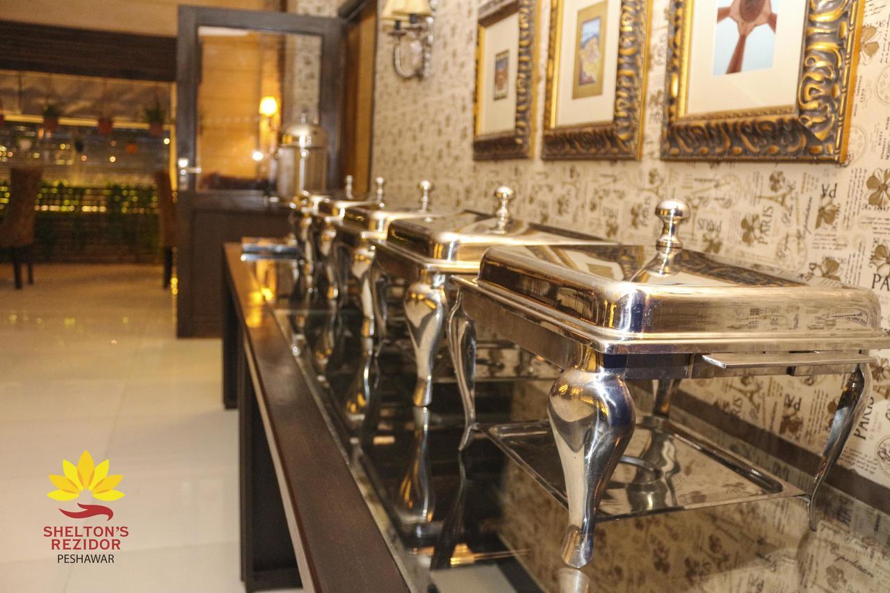 Shelton'S Rezidor Hotel Пешавар Екстериор снимка